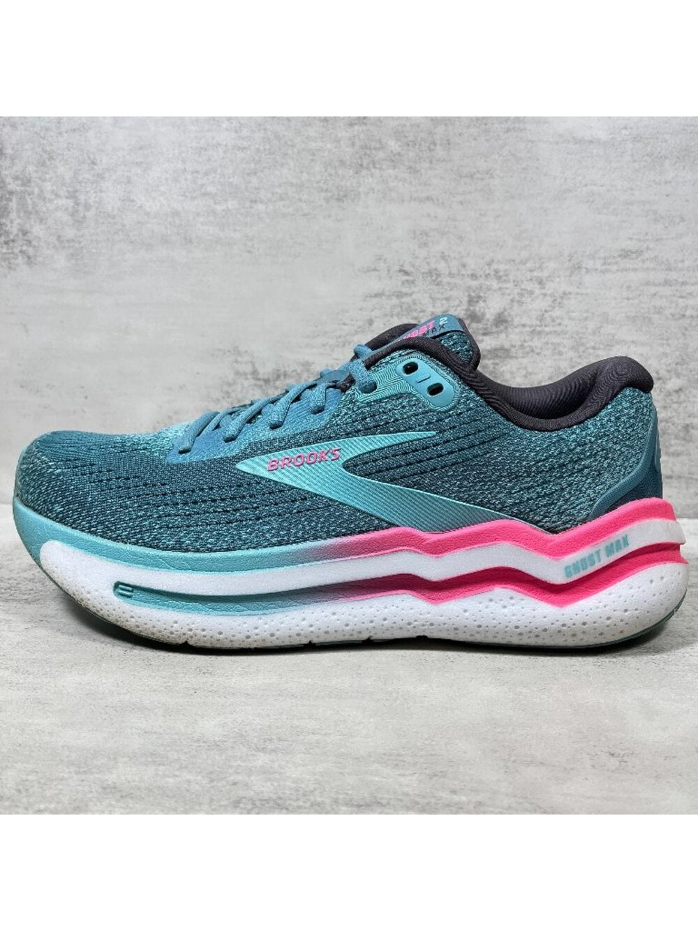 Brooks Ghost Max 2 Running Shoes - Women's Size 9 - Blue